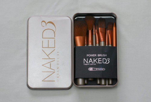 ست برس آرایش با جعبه های فلزی NAKED 3 (15cm x 9cm)