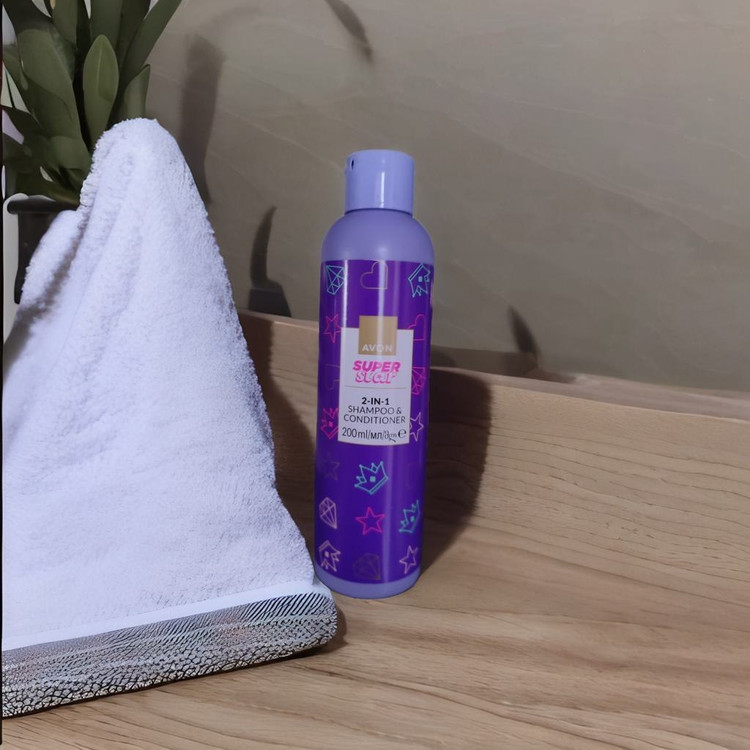 شامپو و نرم کننده دخترانه سوپراستار آون _ 200ml